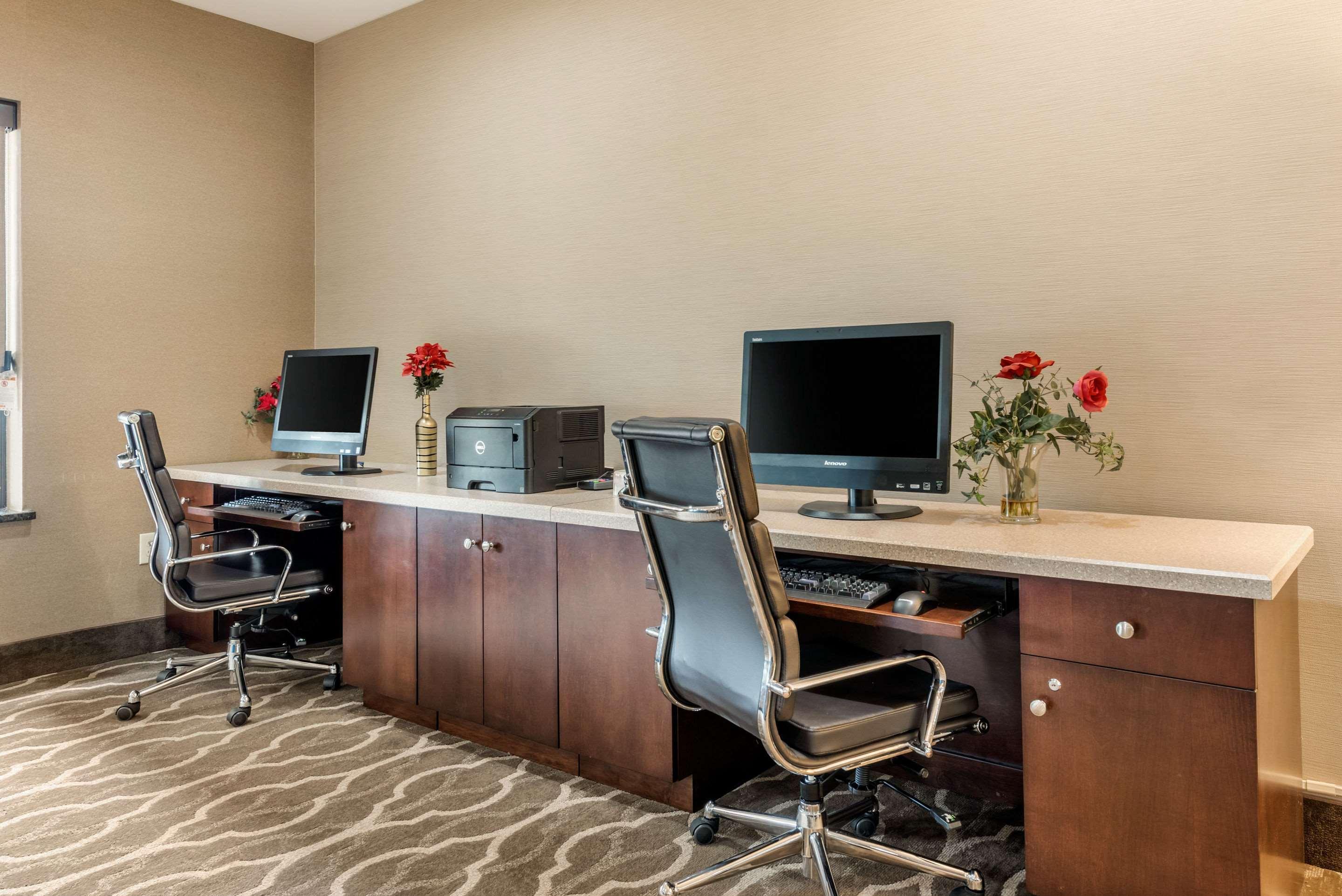 Comfort Suites Dayton-Wright Patterson Esterno foto
